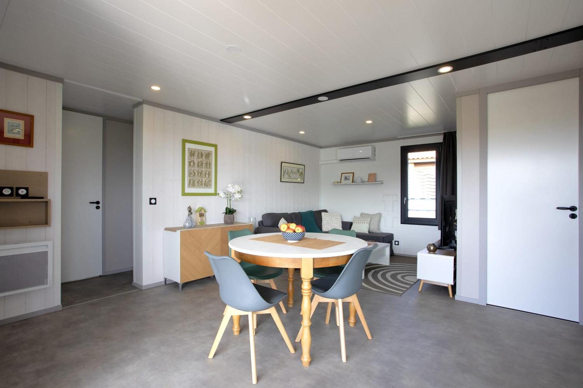 Le Chalet Cetri - Welkeys Saubrigues エクステリア 写真