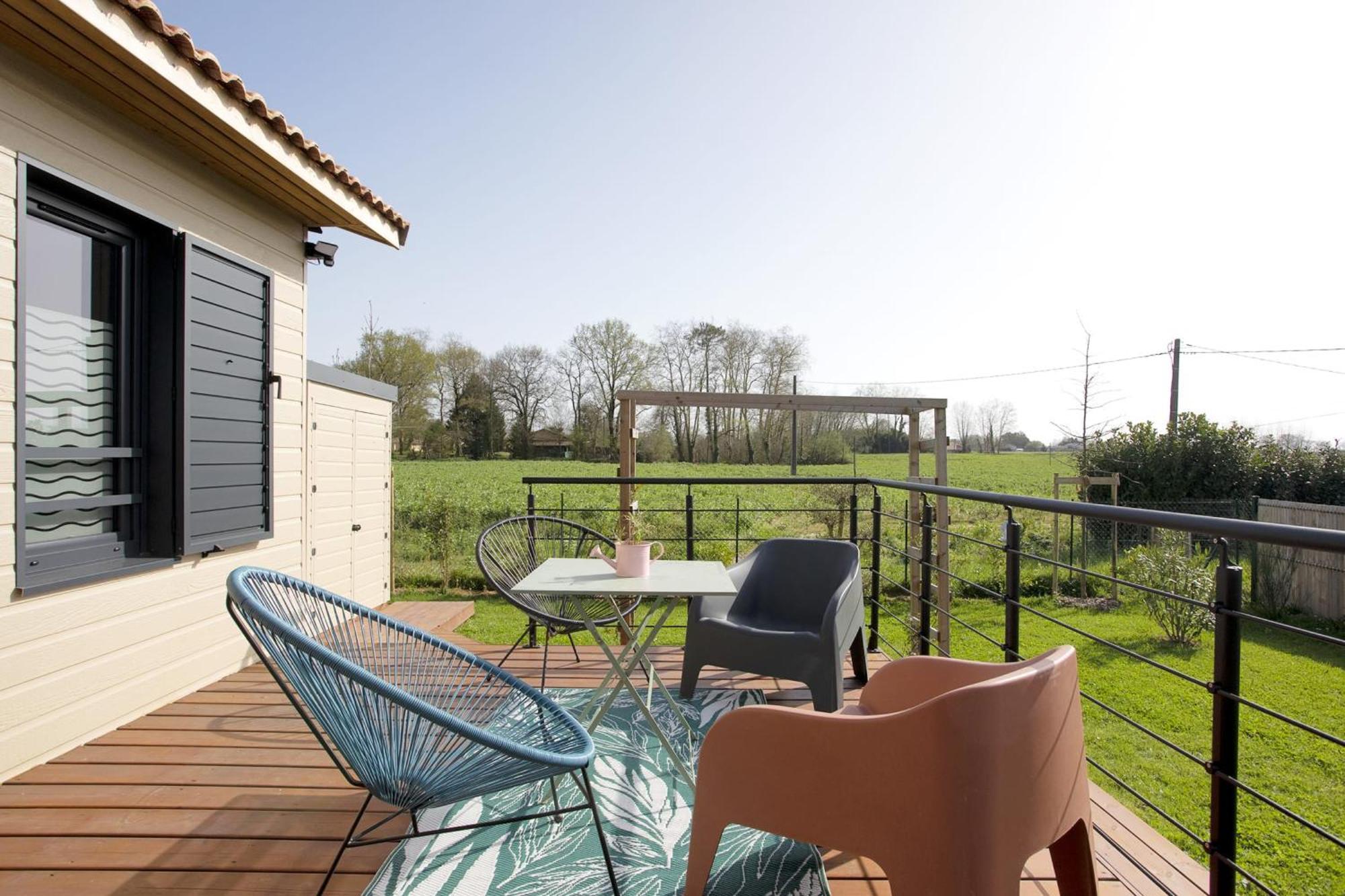 Le Chalet Cetri - Welkeys Saubrigues エクステリア 写真