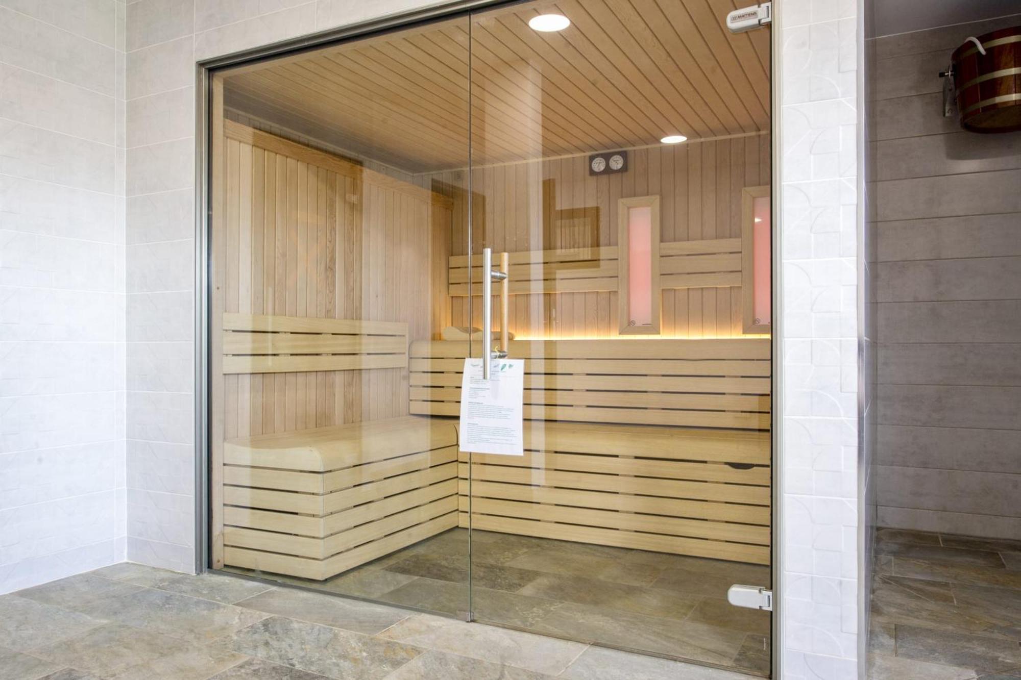 Le Chalet Cetri - Welkeys Saubrigues エクステリア 写真
